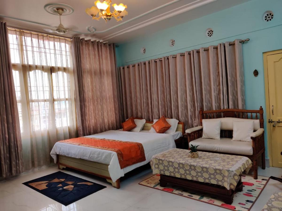 Shiva Ganges View Guest house